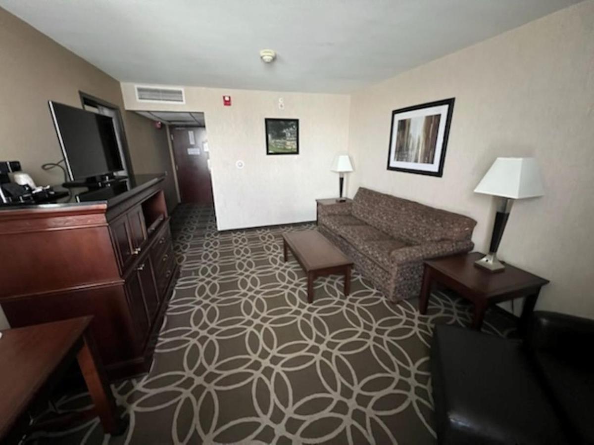 Hotel Lotus Kansas City Merriam Dış mekan fotoğraf